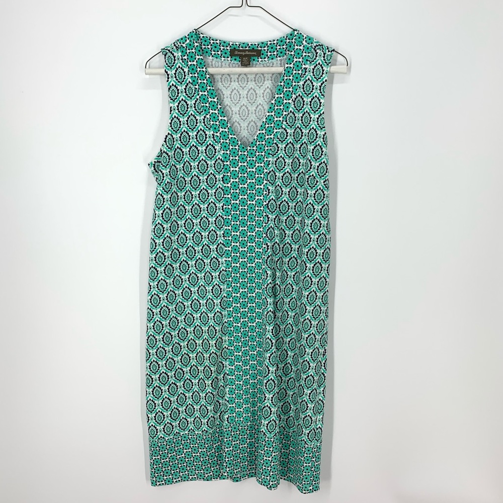 Tommy Bahama: v neck sheath dress size small